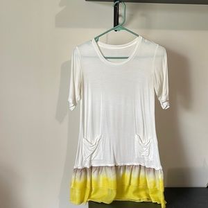 LOGO by Lori Goldstein short sleeve tunic with pockets and ruffle detail XS